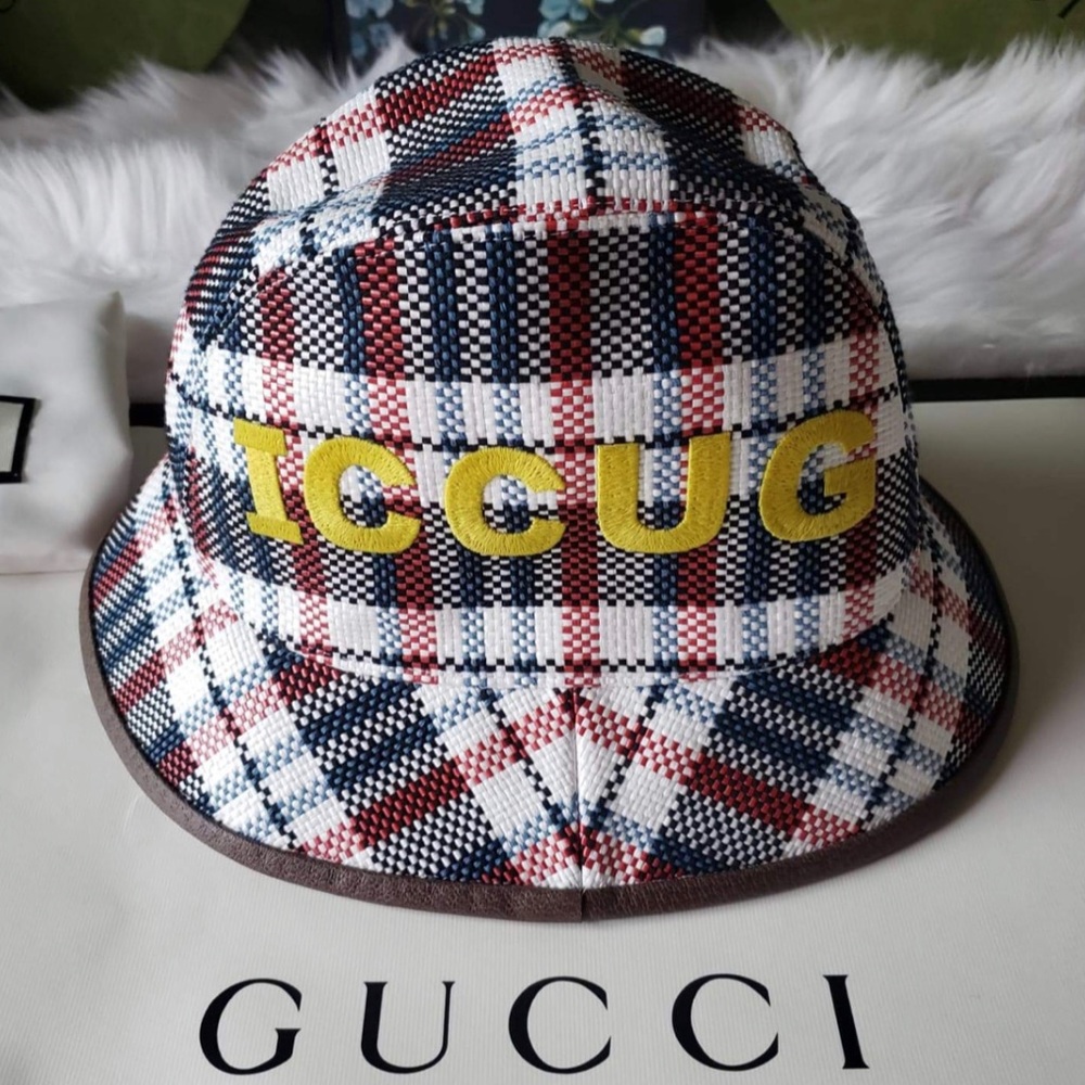 NWT AUTHENTIC Gucci mirror bucket hat Sz Medium